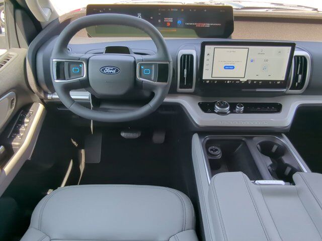 2025 Ford Expedition Active Appleton WI