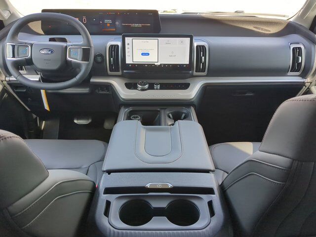 2025 Ford Expedition Active Appleton WI