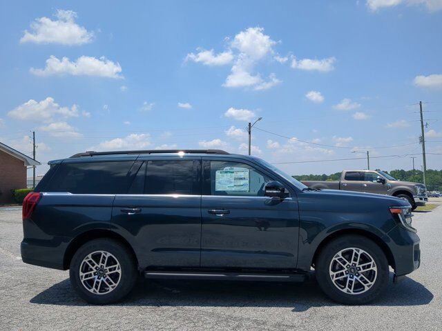 2025 Ford Expedition Active Appleton WI