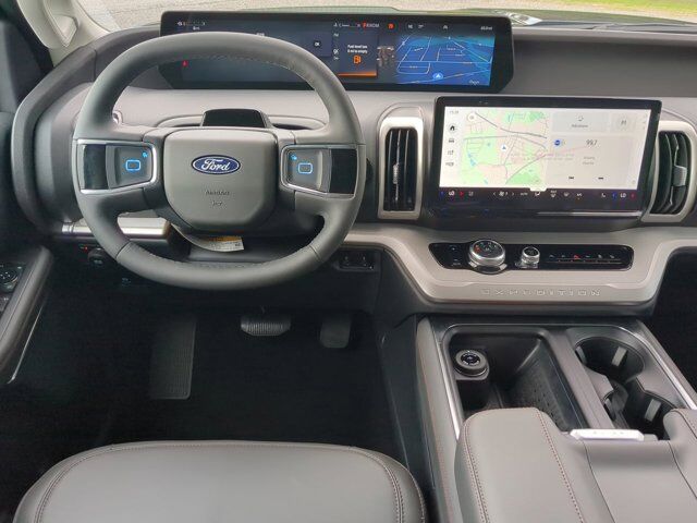 2025 Ford Expedition Active Appleton WI