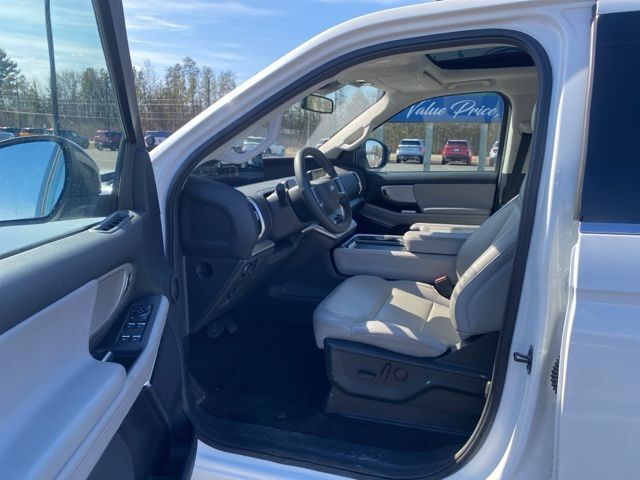 2025 Ford Expedition Active Pine River MN