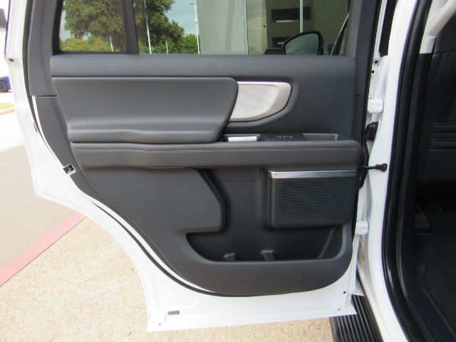 2025 Ford Expedition Active Plano TX