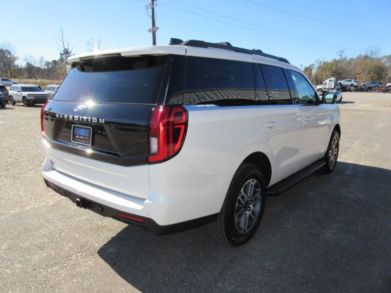 2025 Ford Expedition Active St. George SC
