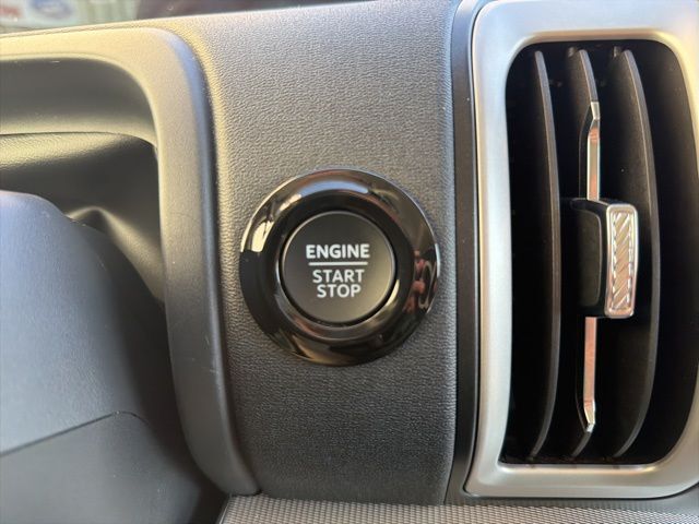 2025 Ford Expedition Active Watertown SD