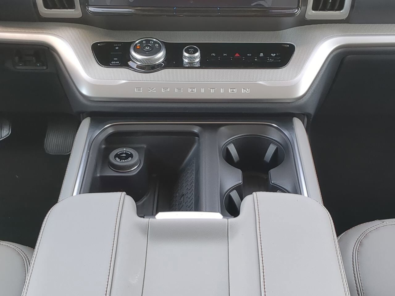 2025 Ford Expedition Active Winder GA