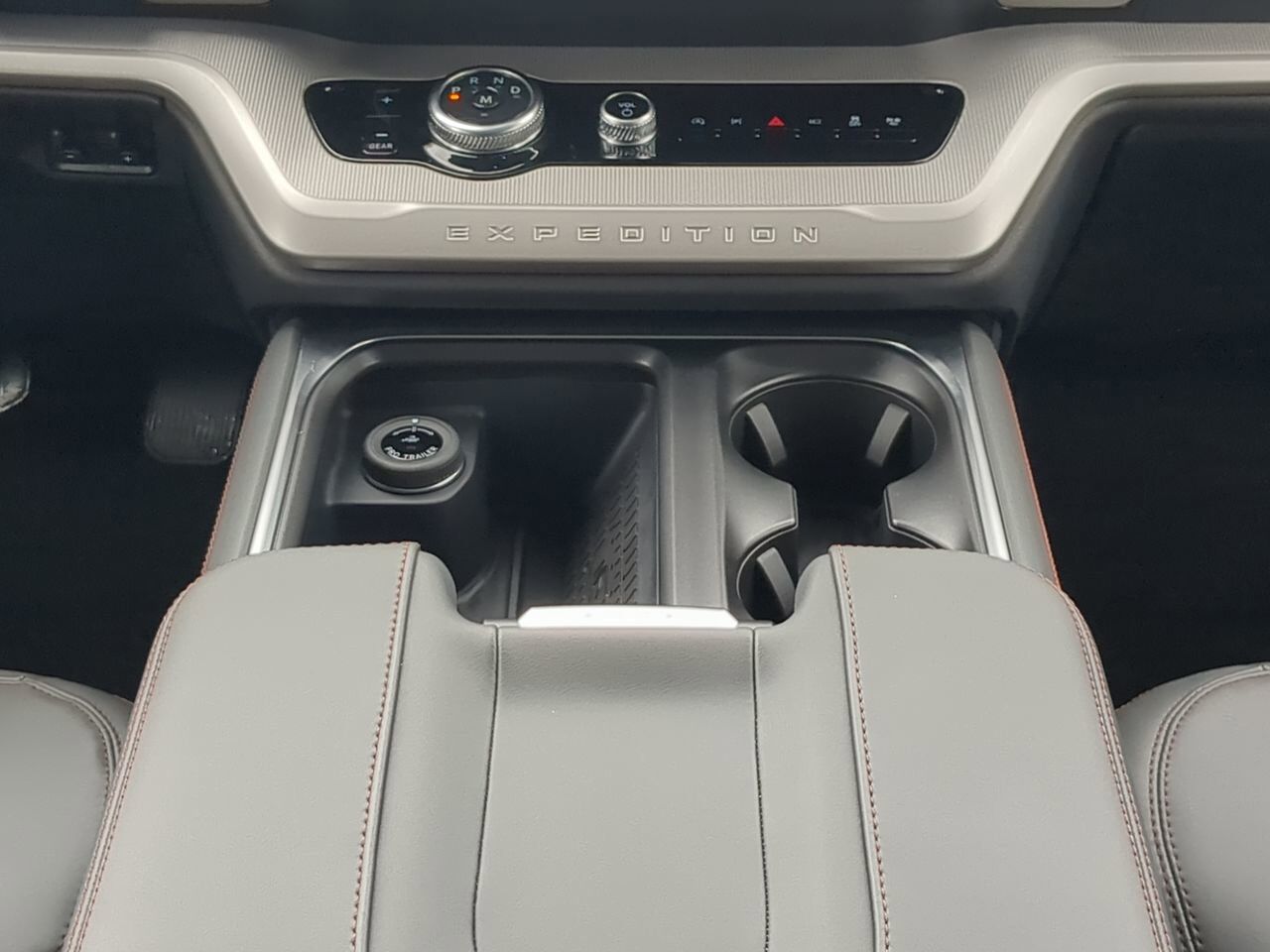 2025 Ford Expedition Active Winder GA