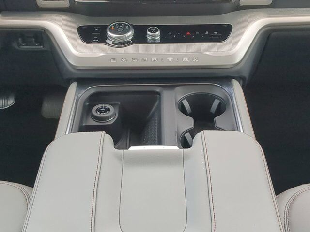 2025 Ford Expedition Active Winder GA