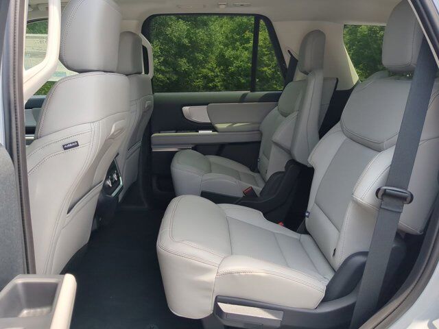 2025 Ford Expedition Active Winder GA