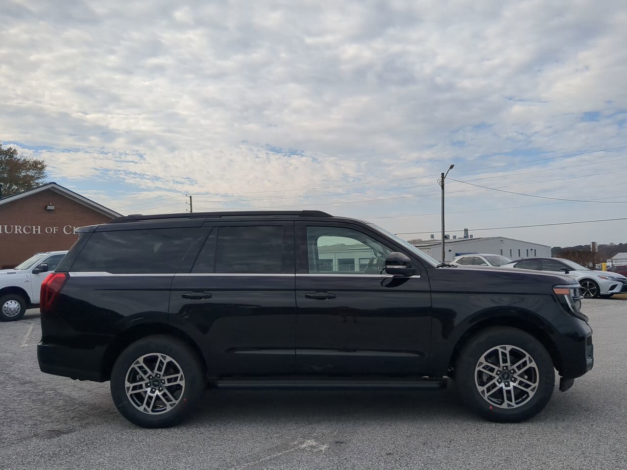 2025 Ford Expedition Active