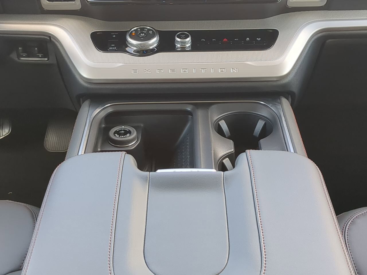 2025 Ford Expedition Active Winder GA