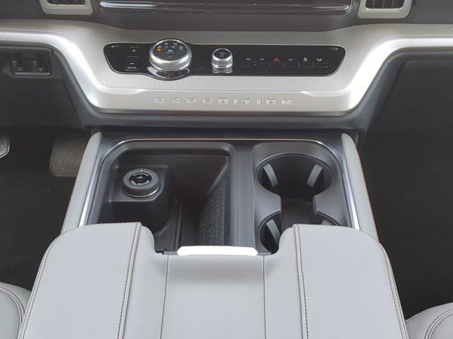 2025 Ford Expedition Active Winder GA
