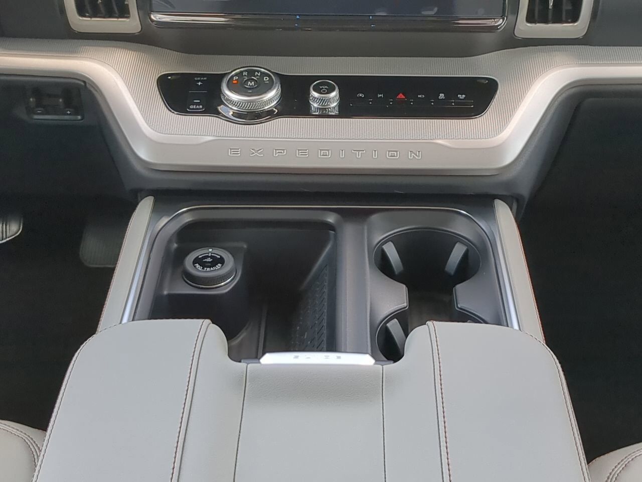 2025 Ford Expedition Active Winder GA