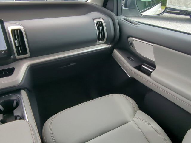 2025 Ford Expedition Active Winder GA