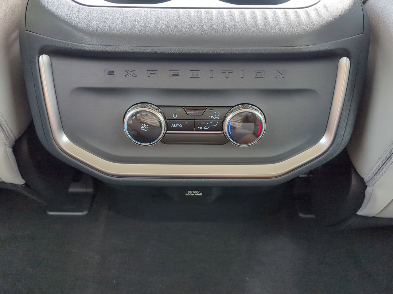 2025 Ford Expedition Active Winder GA