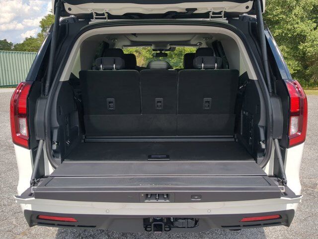 2025 Ford Expedition Active Winder GA