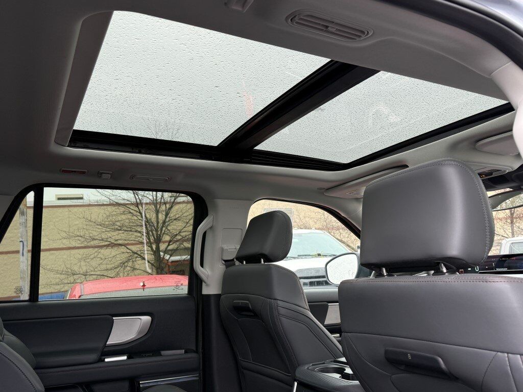 2025 Ford Expedition Active Springfield VA