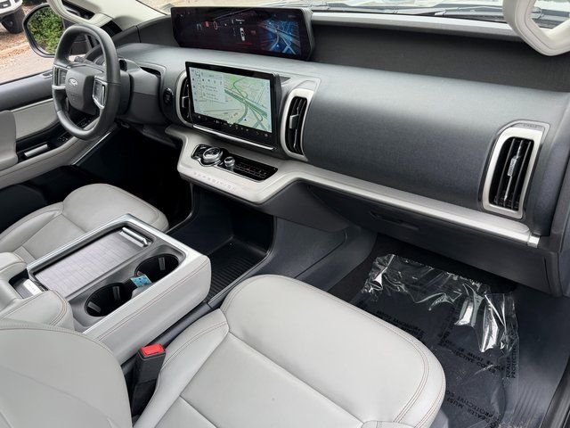 2025 Ford Expedition Active Springfield VA