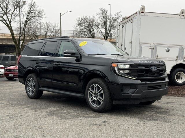 2025 Ford Expedition Active