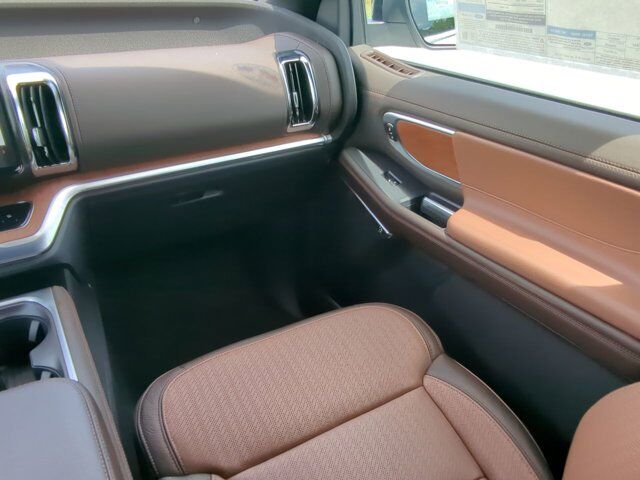 2025 Ford Expedition King Ranch Appleton WI