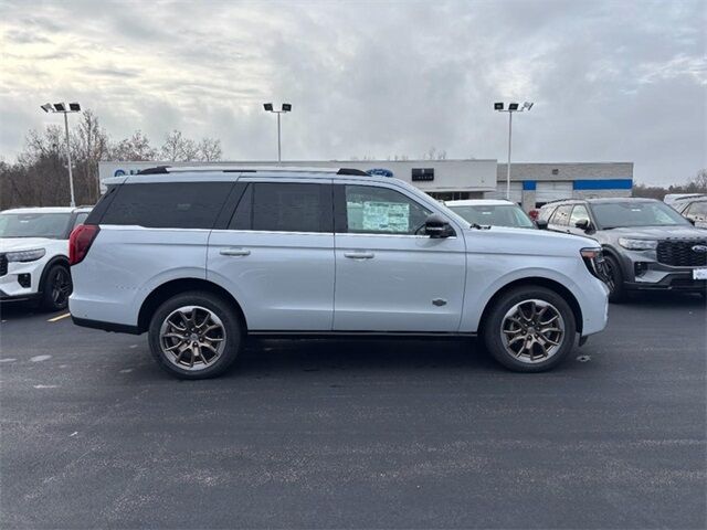 2025 Ford Expedition King Ranch