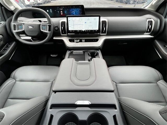 2025 Ford Expedition Max Washington MO