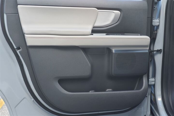 2025 Ford Expedition Max ACTIVE  TX