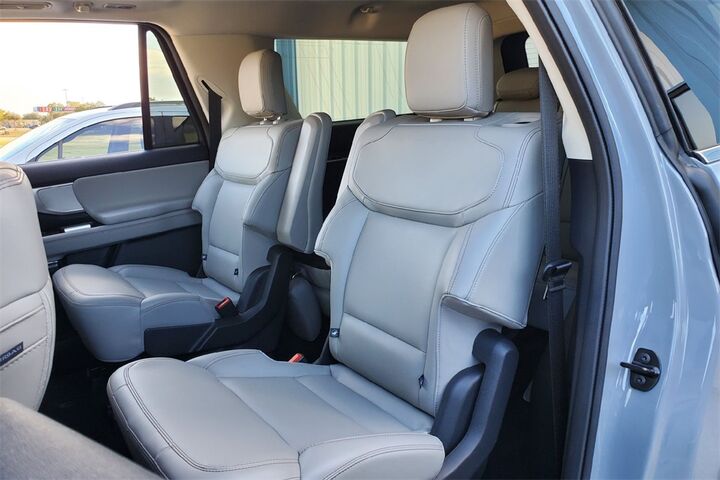 2025 Ford Expedition Max ACTIVE  TX