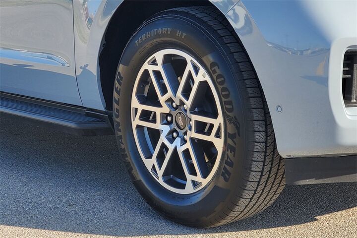 2025 Ford Expedition Max ACTIVE  TX