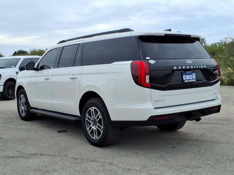 2025 Ford Expedition Max Active Del Rio TX