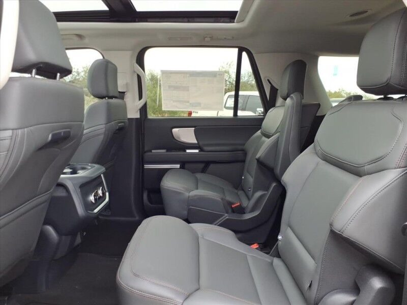 2025 Ford Expedition Max Active Del Rio TX