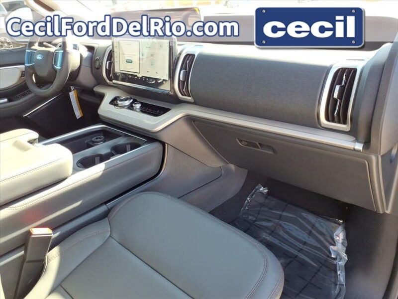 2025 Ford Expedition Max Active Del Rio TX