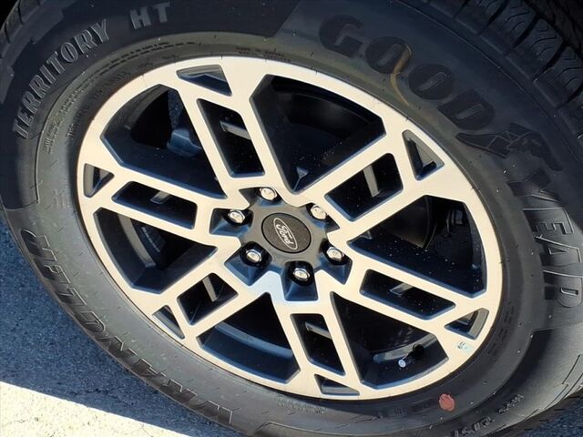 2025 Ford Expedition Max Active  TX