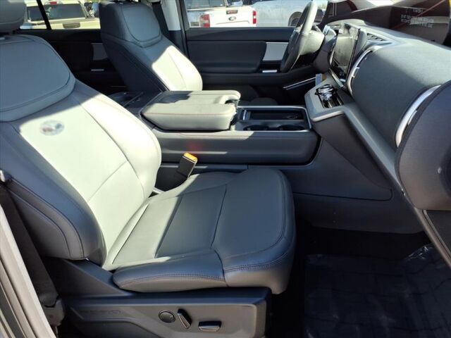 2025 Ford Expedition Max Active  TX