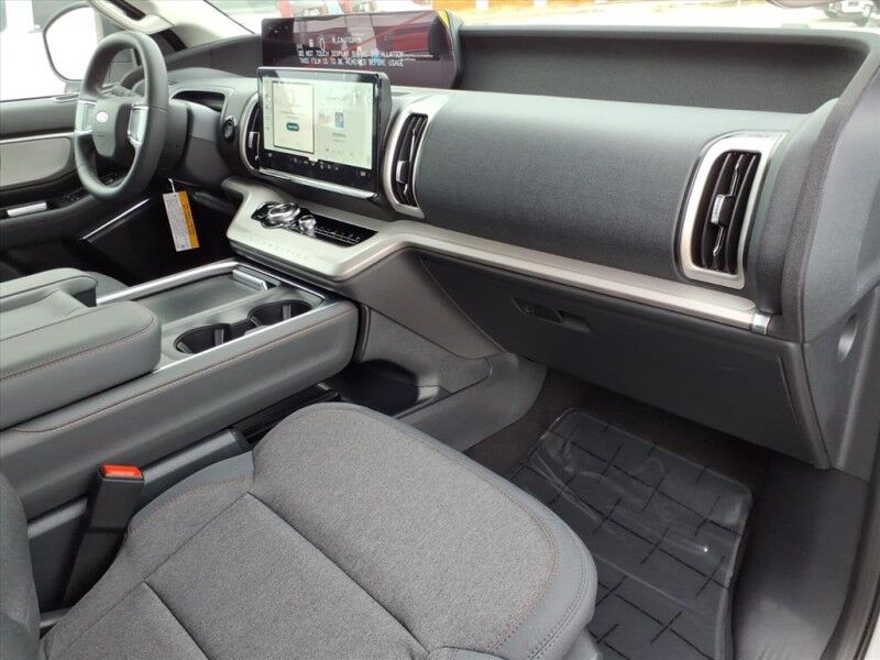 2025 Ford Expedition Max Active Del Rio TX