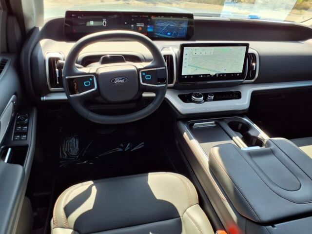 2025 Ford Expedition Max Active  TX