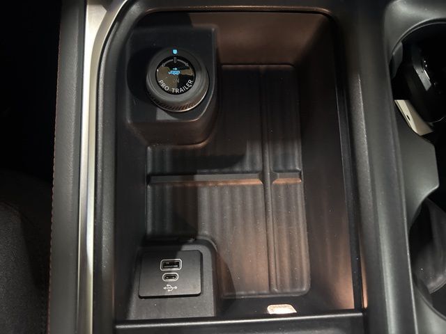 2025 Ford Expedition Max Active Random Lake WI