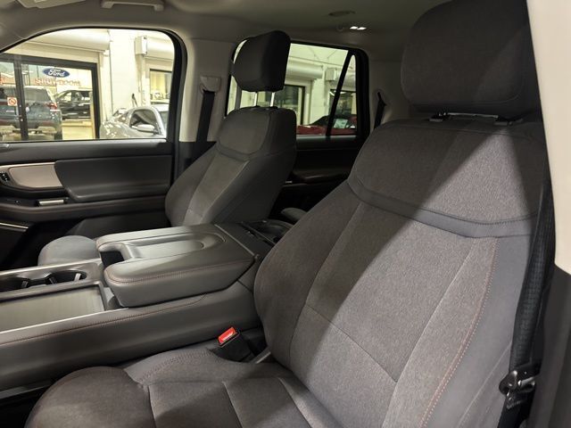 2025 Ford Expedition Max Active Random Lake WI