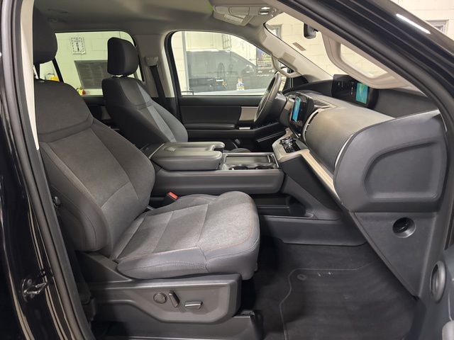 2025 Ford Expedition Max Active Random Lake WI