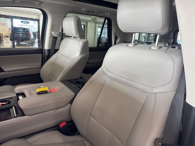 2025 Ford Expedition Max Active Random Lake WI