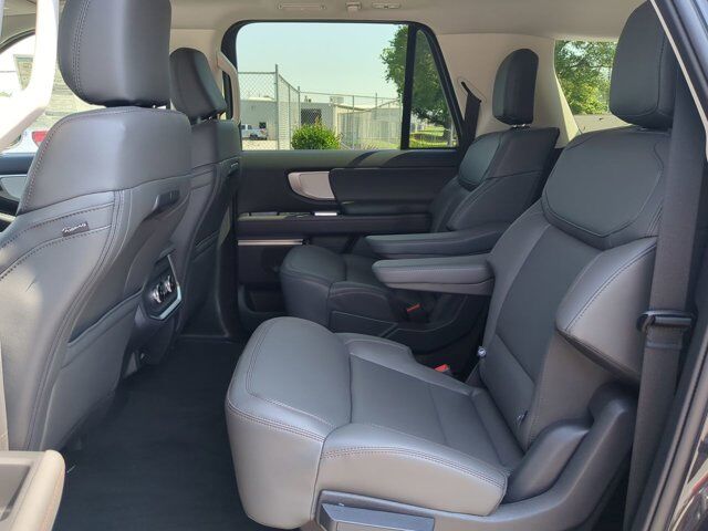 2025 Ford Expedition Max Active Appleton WI