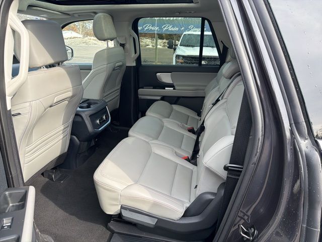 2025 Ford Expedition Max Active Pine River MN