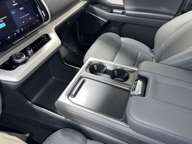 2025 Ford Expedition Max Active Pine River MN