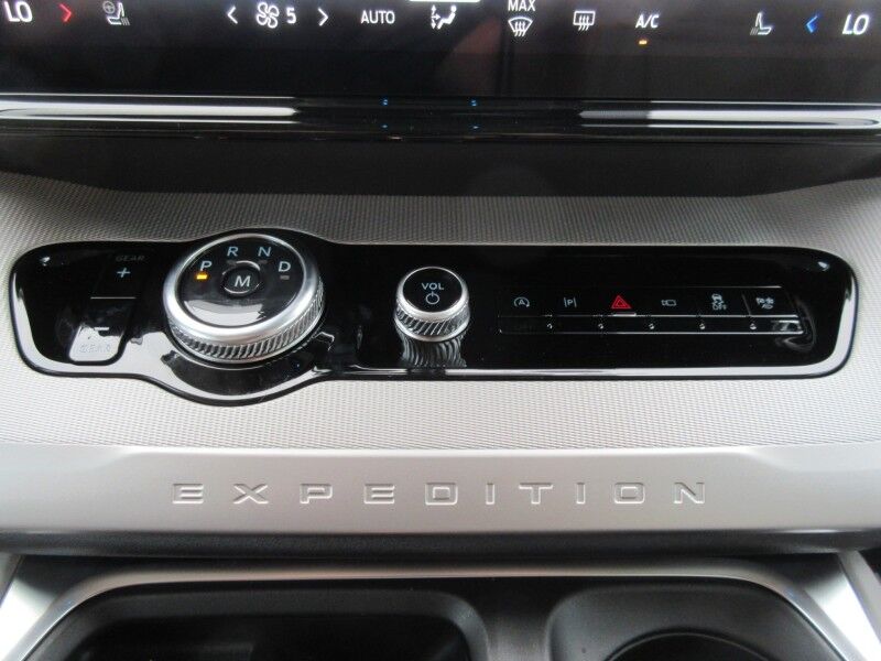 2025 Ford Expedition Max Active St. George SC
