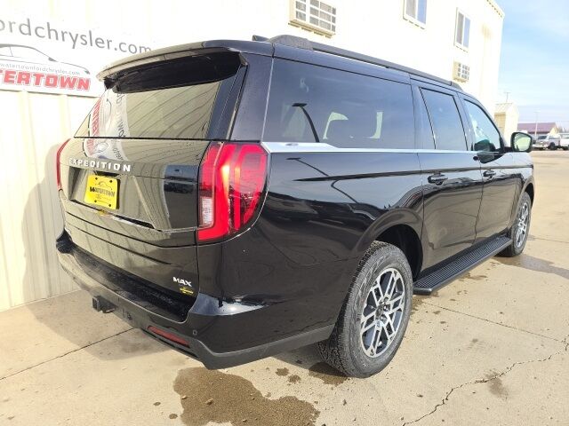 2025 Ford Expedition Max Active Watertown SD