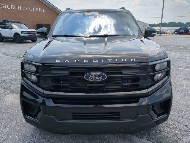 2025 Ford Expedition Max Active Winder GA