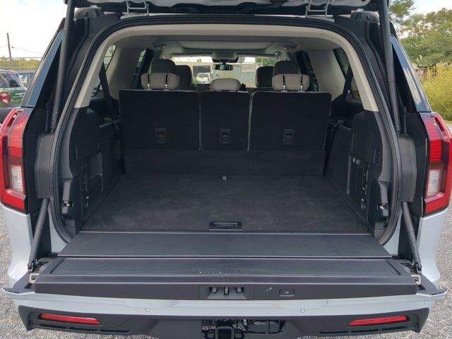 2025 Ford Expedition Max Active Winder GA