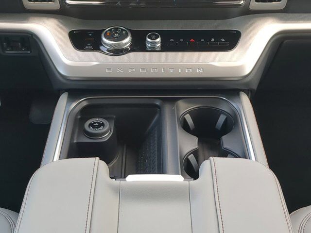 2025 Ford Expedition Max Active Winder GA