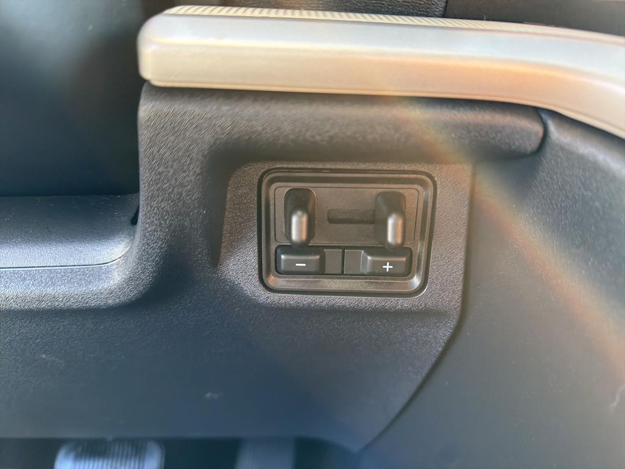 2025 Ford Expedition Max Active Gaithersburg MD