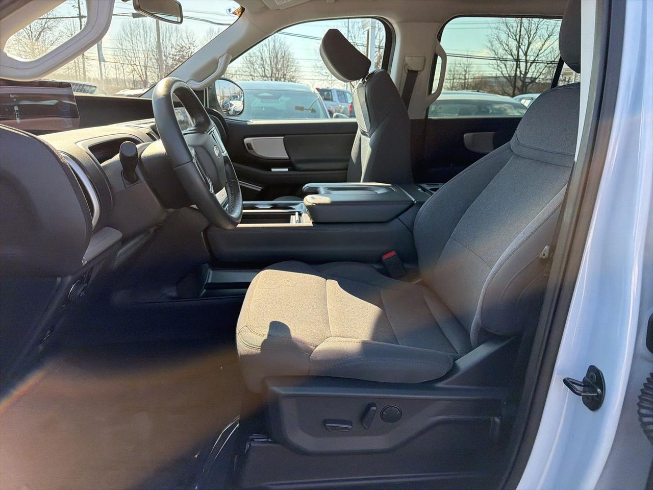 2025 Ford Expedition Max Active Gaithersburg MD