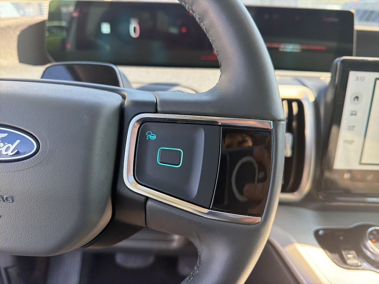 2025 Ford Expedition Max Active Gaithersburg MD